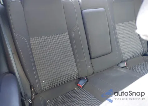 2016 Dodge Challenger Sxt z USA, uszkodzony, nr VIN 2C3CDZAG8GH256074